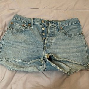 Levi’s: 501 shorts